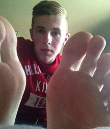 Feet 1 56e55cb0d78ab.jpg