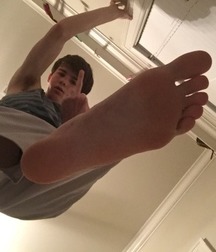 Feet 1 56e55cbfe4fc1.jpg