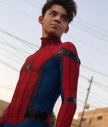 Cute Boys 5e76e5ff51452.jpeg