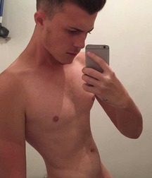 Boys nude selfie boys porn 5ecf72f8c5482.jpeg