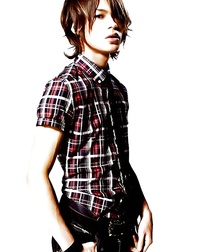 The Mixed Tape of Hot Guys 595b1dfeaa733.jpg