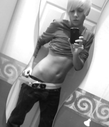 The Mixed Tape of Hot Guys 595b1dff82bd5.jpg