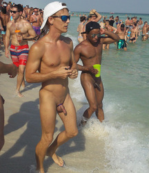 Nudist boys 586f641134ccd.jpg