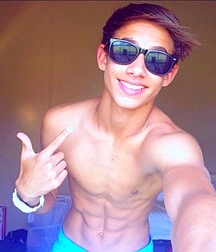 Hotties 5ae3d1fa7cc8b.jpg