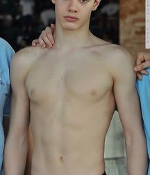 shirtless boys from the net 001 585379176e4f1.jpg