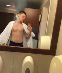 shirtless boys from the net 001 5853794e15c5b.jpg