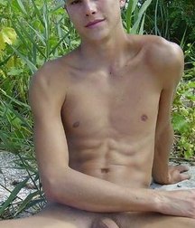 nude boys from the net 001 5853e8e852184.jpg