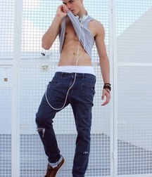 beautiful boys from the net 002 5864563b73352.jpg