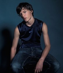 beautiful boys from the net 002 5864566d29e24.jpg