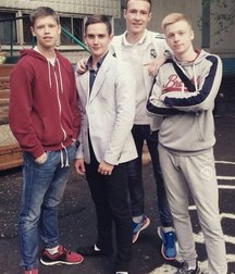 beautiful boys from the net 002 586456a9f2ca7.jpg