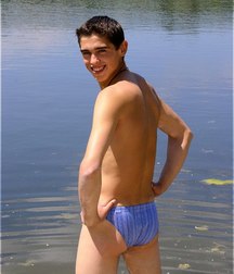 shirtless boys from the net 002 58657630dc9a3.jpg