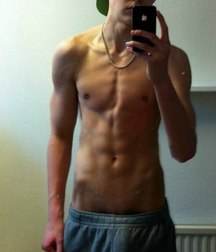 shirtless boys from the net 002 586576af78894.jpg