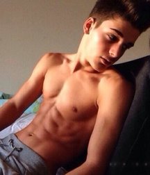 shirtless boys from the net 002 586576b1886d8.jpg