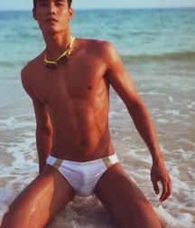 shirtless boys from the net 002 586576c5e7eae.jpg