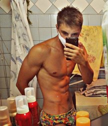 shirtless boys from the net 002 5865775542053.jpg