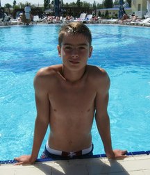 shirtless boys from the net 002 5865777caccee.jpg