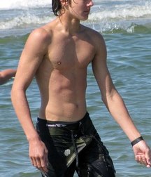 shirtless boys from the net 002 58657858d8227.jpg