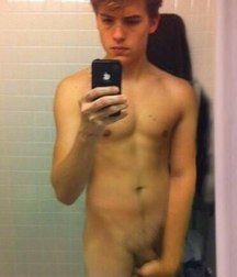 nude boys from the net 002 58d63a5b72d68.jpg