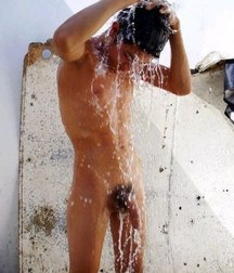 nude boys from the net 002 58d63a672fd30.jpg