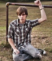 Uploaded by:typhoon951 58d63f117bd90.jpg