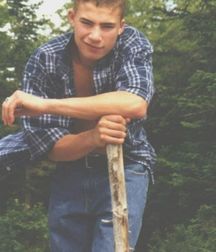 Posing Boy 589b44ab0e000.jpg