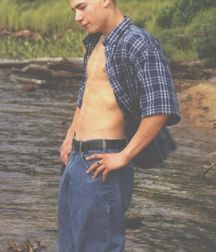 Posing Boy 589b44b162d2a.jpg