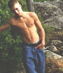 Posing Boy 589b44b37beea.jpg