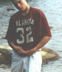Posing Boy 589b44cc0111c.jpg