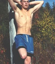 Posing Boy 589b44d87d950.jpg