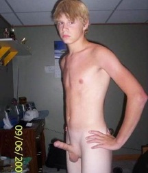 Beautiful Blond Boyz 592cd5f1cc528.jpg