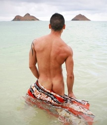 Beach Bums 5936464006e67.jpg