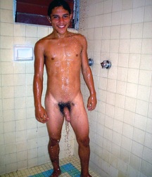 Shower Twinks 593700b42a06a.jpg