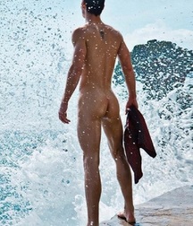 Summertime Booty is a Thing of Beauty 593c5a2f51d87.jpg