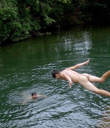Summertime Booty is a Thing of Beauty 593c5d901d339.jpg