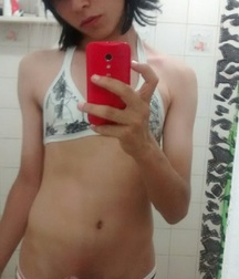 Boys in Touch With Their Feminine Side 594d5b78411c8.jpg