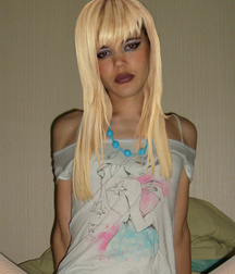 Boys in Touch With Their Feminine Side 594d5b8990b3d.jpg