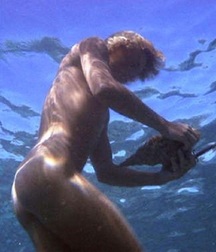 Naked Underwater 595514426d6a0.jpg