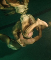 Naked Underwater 5955146f28bff.jpg