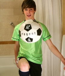 Lance Cleans Up 596c3c7f351b8.jpg