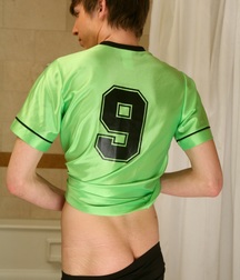 Lance Cleans Up 596c3c951172d.jpg