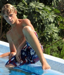 Boyz Enjoying Summer (Non-nude) 597bfa4b7424a.jpg