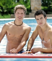 Boyz Enjoying Summer (Non-nude) 597bfb390b9f1.jpg