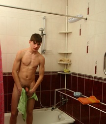 Wet Boyz 5999c8f9b4022.jpg
