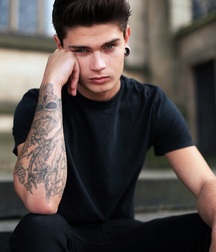 If Looks Could Kill (Non-nude) 599e3ce329c7f.jpg