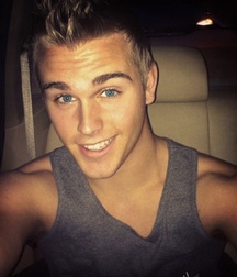 Hello Handsome! (Non-nude) 59ab1b64b9568.jpg