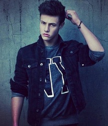 Hello Handsome! (Non-nude) 59ab1b6e13517.jpg