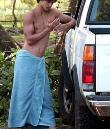 Towel Boys 59dc42dcee720.jpg