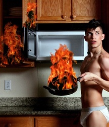 Naked in the Kitchen 59f554ba8b927.jpg