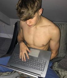 Shirtless and Sexy (Non-Nude) 59fa87006b65c.jpg