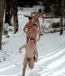 Wanking in a Winter Wonderland 5a1b4f7dae8fc.jpg